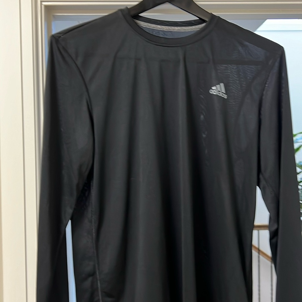 Mens XL Adidas long sleeve shirt